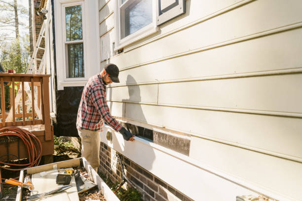 Trusted Emergency Siding Repair service in Spring Hill, FL - Creative Siding